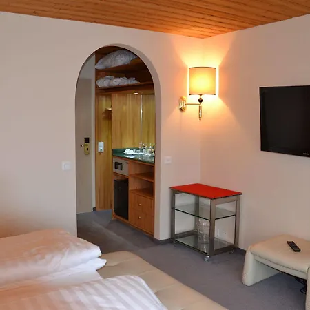 Hillsite Smart Flims Hotel