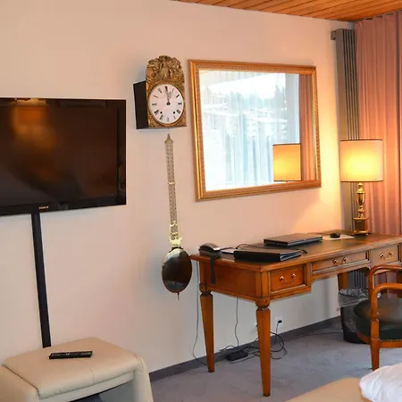 Hostel Flims Hotel 4*
