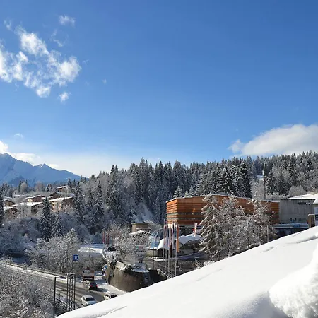 Hostel Flims Φιλμς