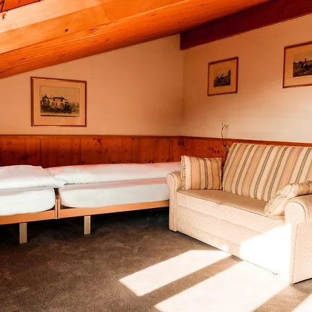 Hillsite Smart Flims 4*