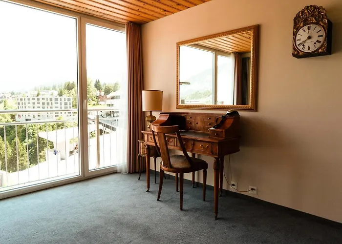 Hostel Flims Hotel 4*